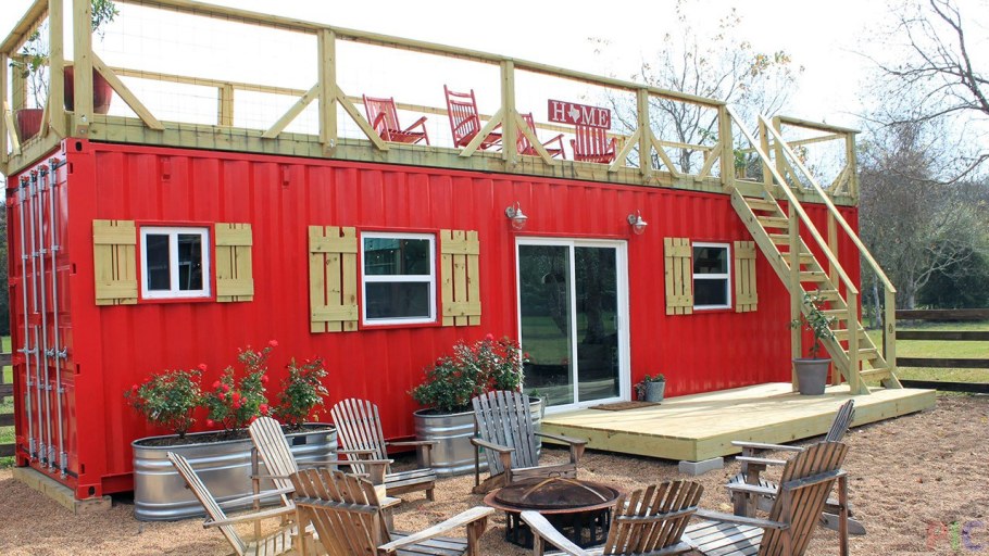 Тини Хаус из морского контейнера