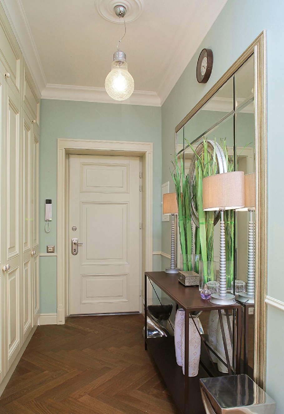 Прихожая в сталинке