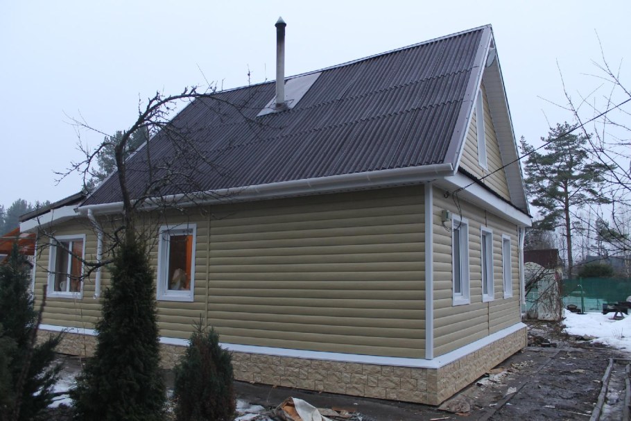 Обшить старый дом сайдингом