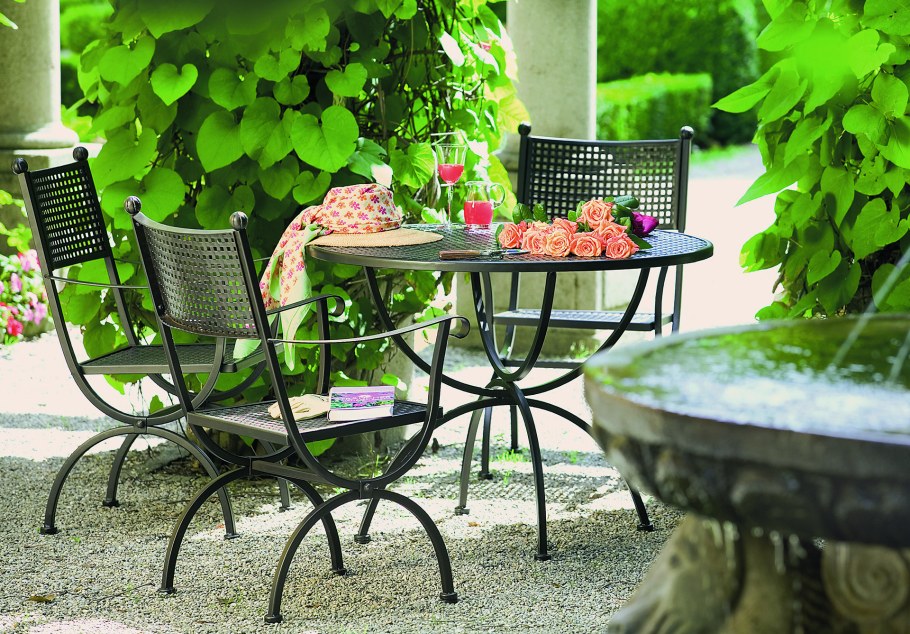 Кованая Садовая мебель