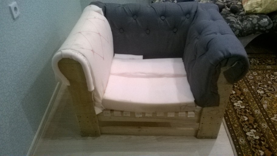 Заплатка на угол дивана