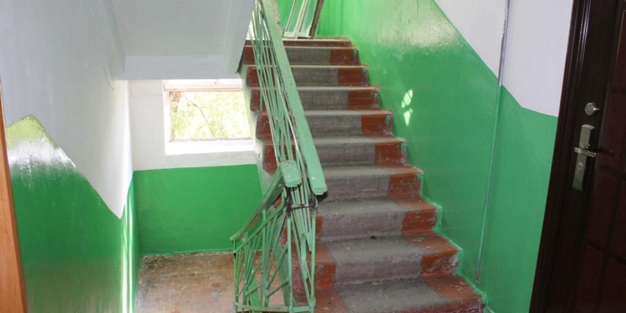 Светильник для лестничной клетки