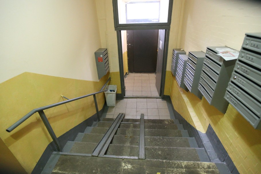 Покраска подъезда