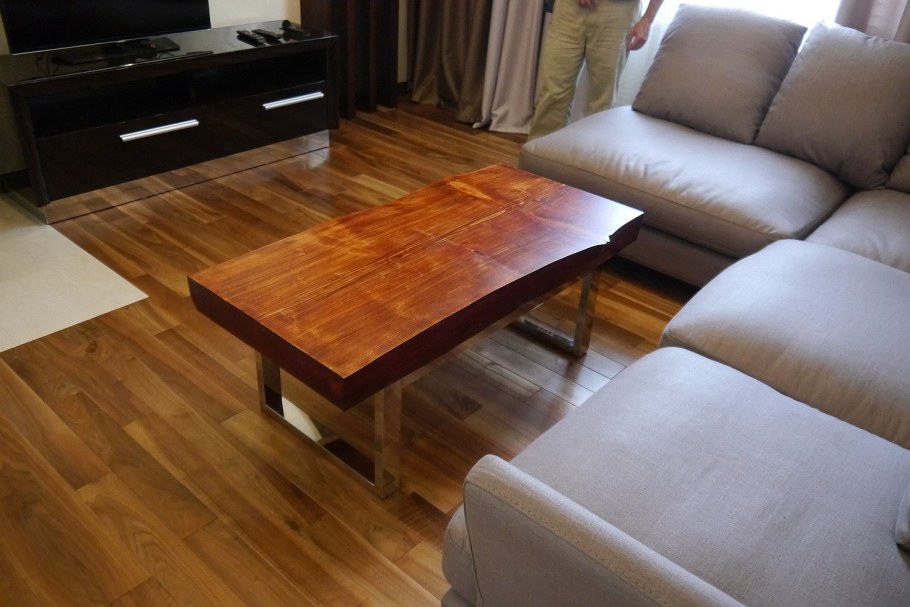 Лакированное дерево