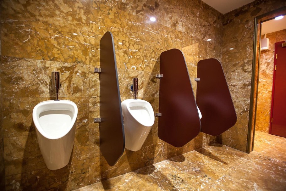 Писсуарные перегородки для санузлов HPL