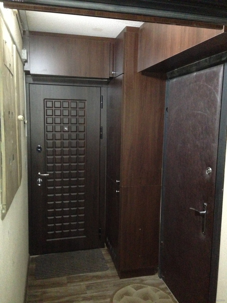 Тамбур на 2 квартиры дизайн