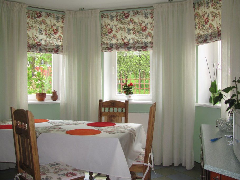 Шторы в стиле Кантри