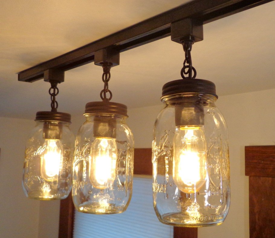 Светильник из банки