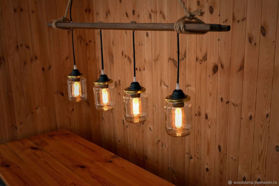 Светильник из стеклянной банки