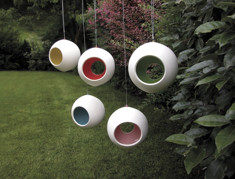 Необычные светильники в ландшафте