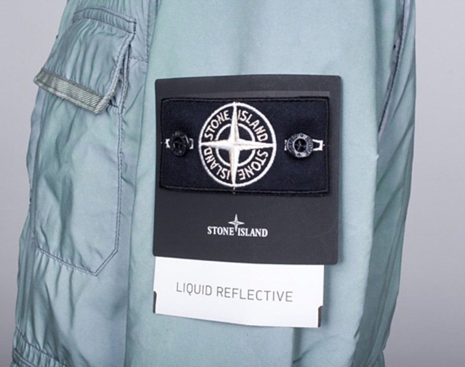 Кэжуал стон Исланд