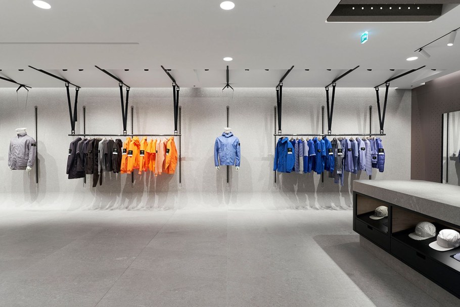 Стон Исланд Околофутбола