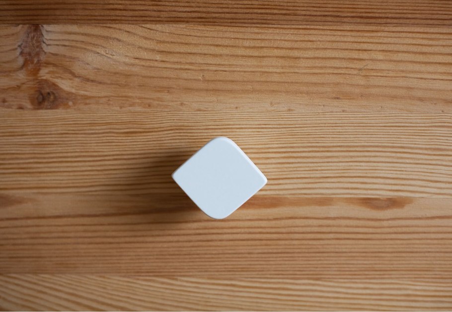 Ручка-кнопка деревянная рк1