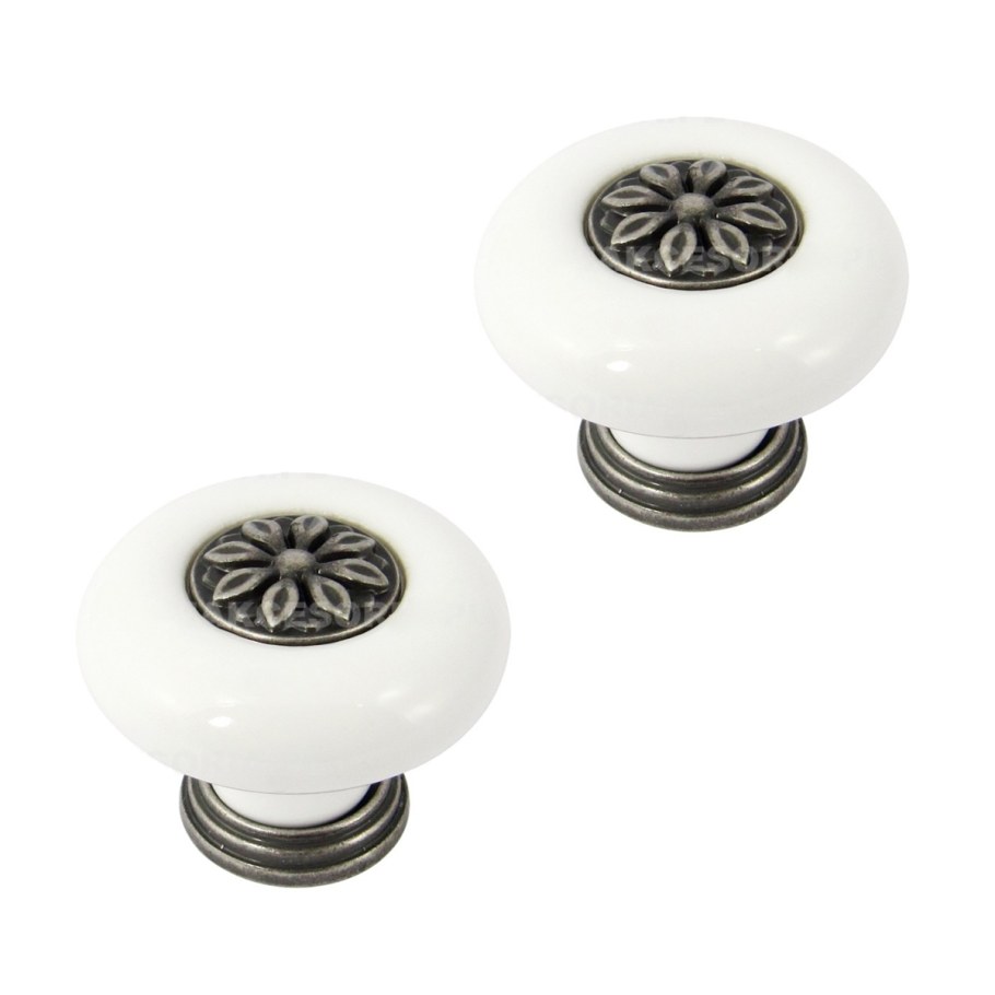 Ручка мебельная деревянная