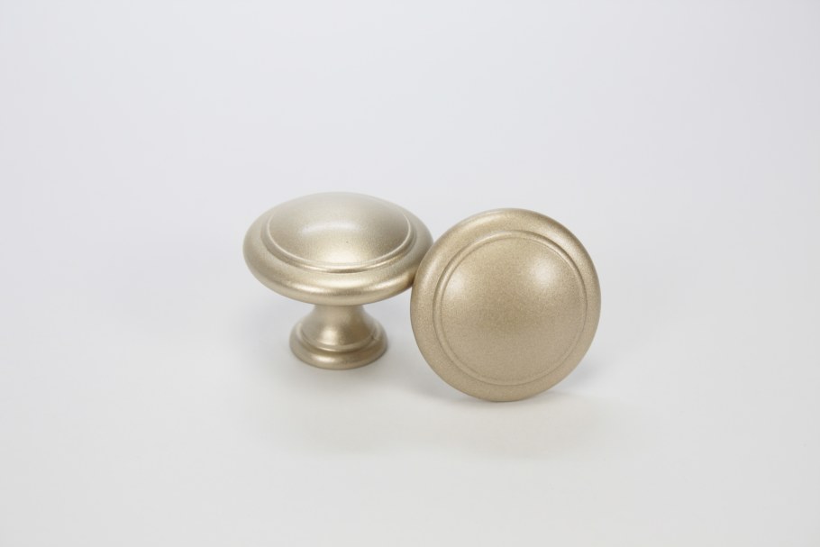 Ручка хром матовый кнопка Gamet (Польша)