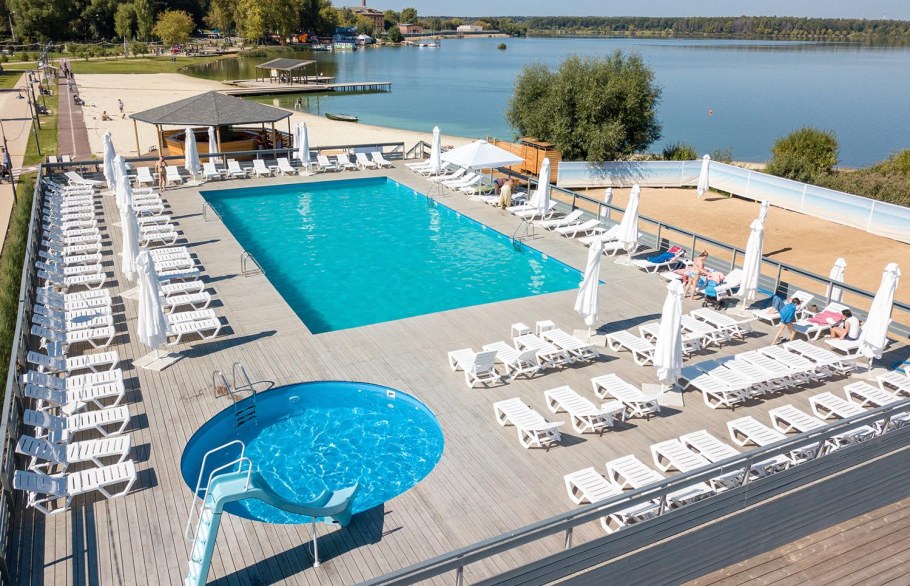 Сенеж Солнечногорск пляж бассейн