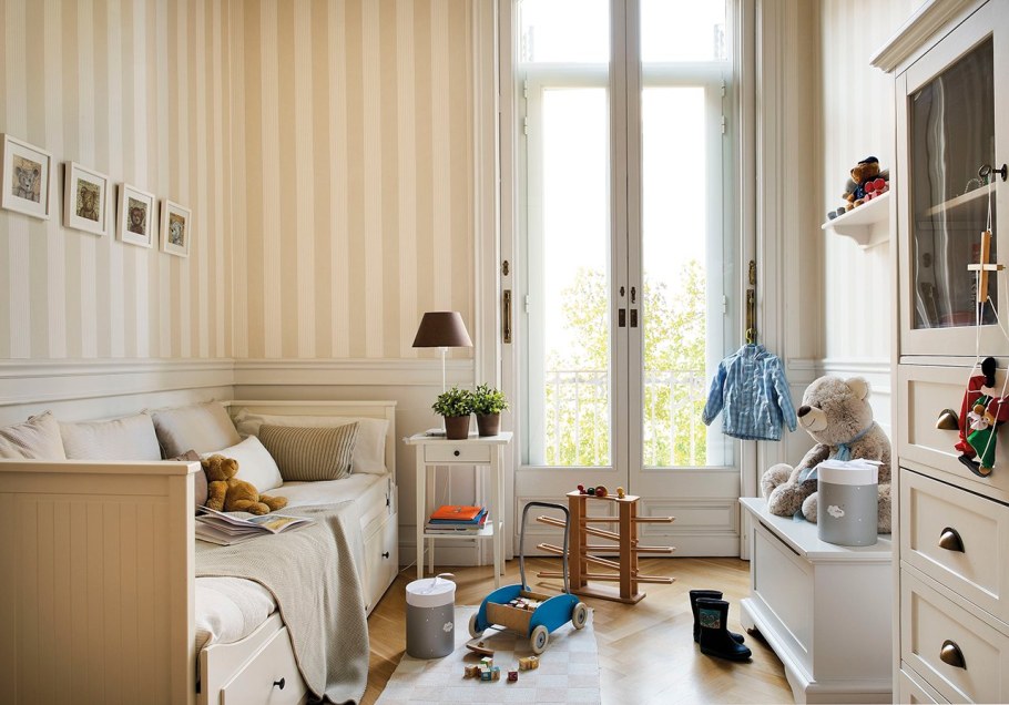 Кушетка ХЕМНЭС В интерьере детской