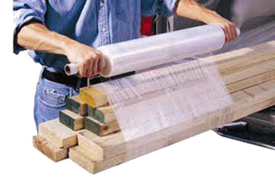 Упаковка товара в стрейч пленку