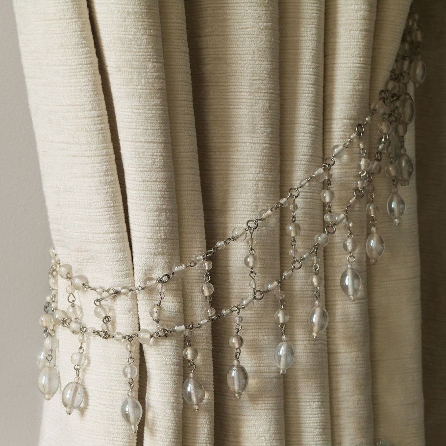 Подхваты для штор с бусинами