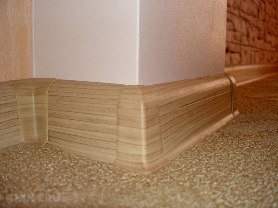 Плинтус КМС Садко