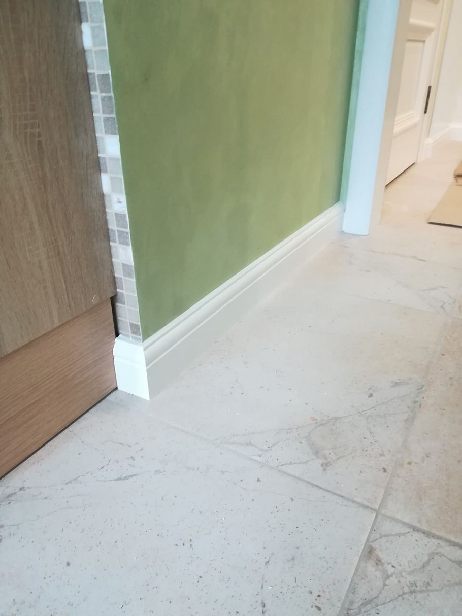 Плинтус и наличник