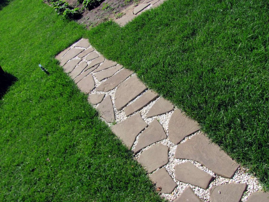 Дорожки на даче