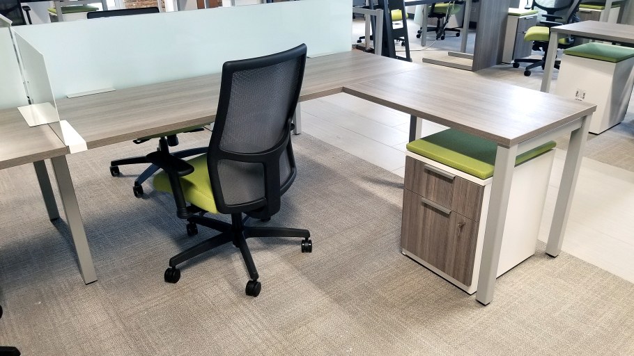 Стол руководителя Зета