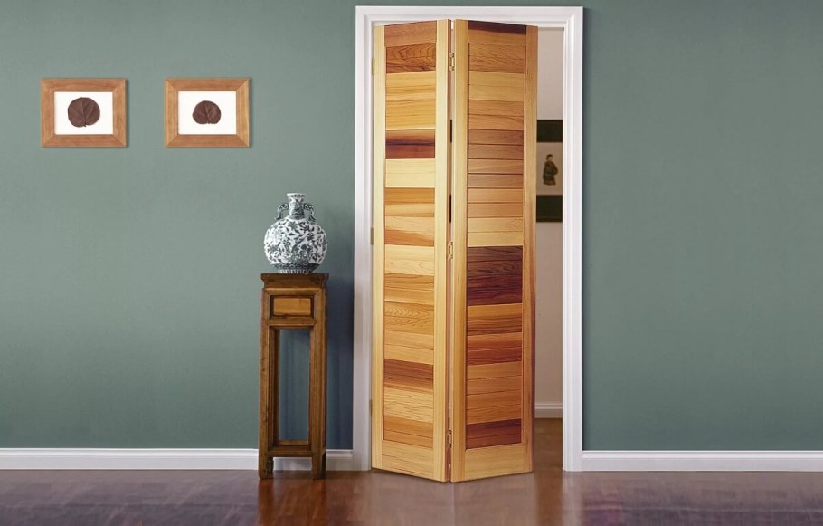 Складная дверь