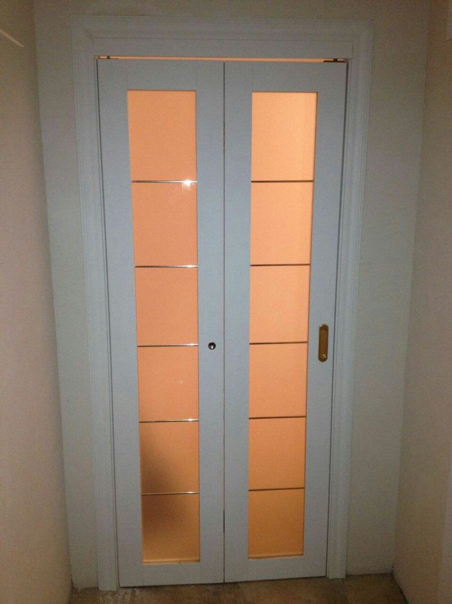 Двери межкомнатные раздвижные гармошка 4 створчатые