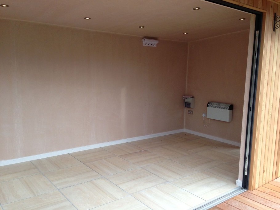 Стены в гараже