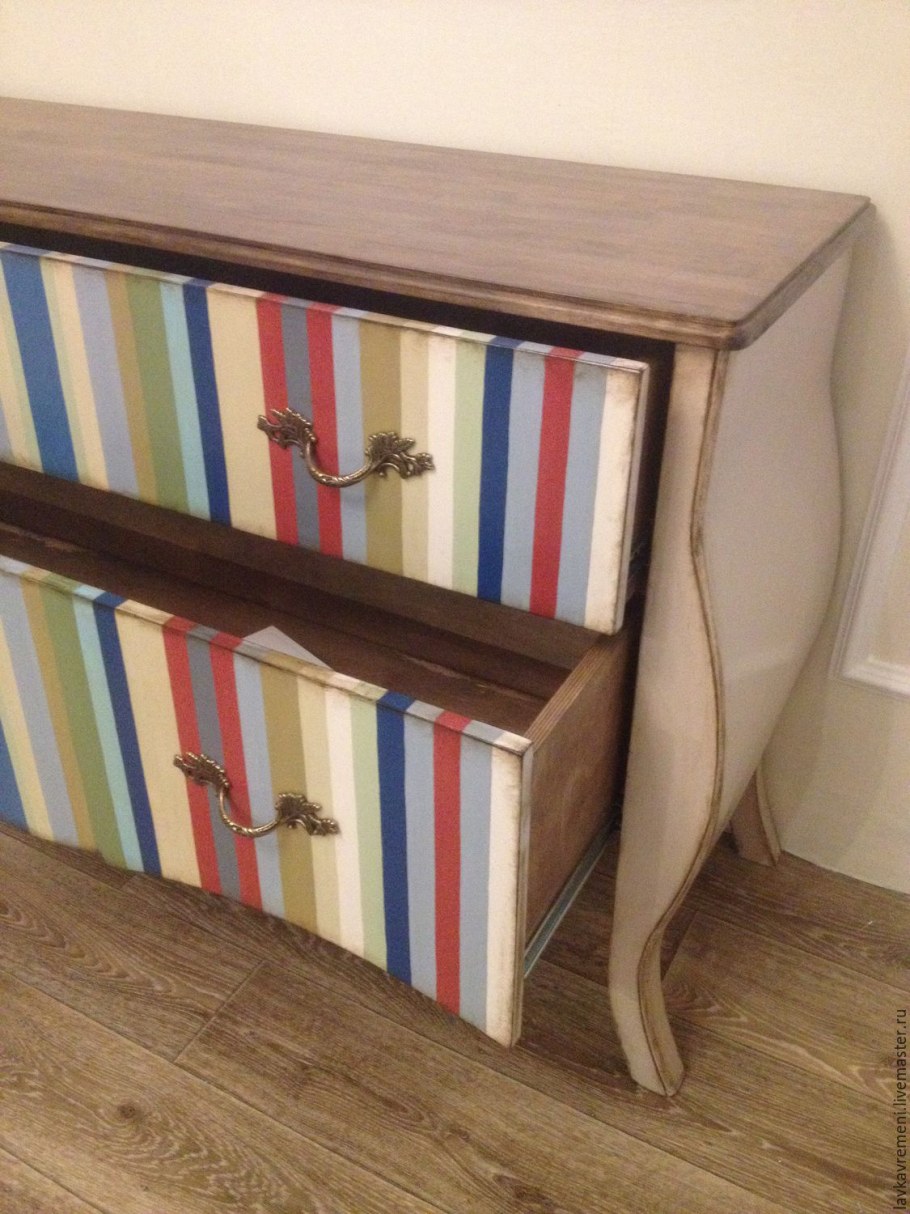 Старая мебель из ДСП