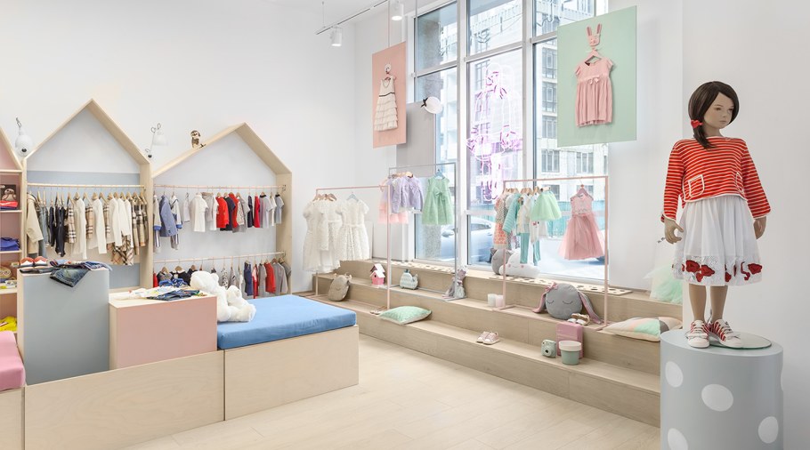 Интерьер детского магазина