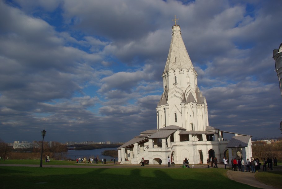 Церковь Вознесения в Коломенском отмывка
