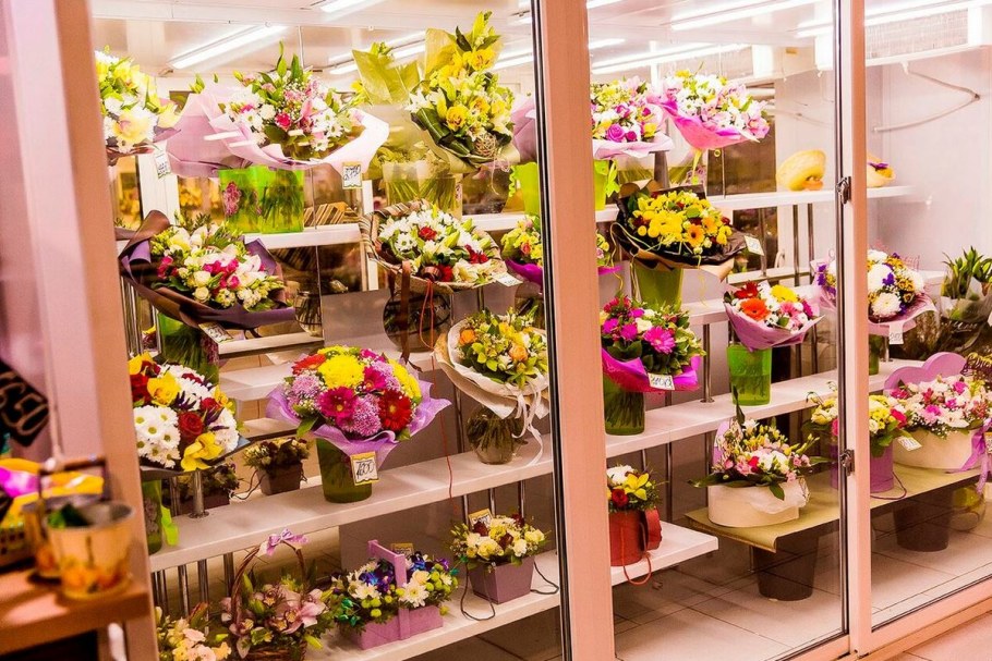 Интерьер цветочного магазина