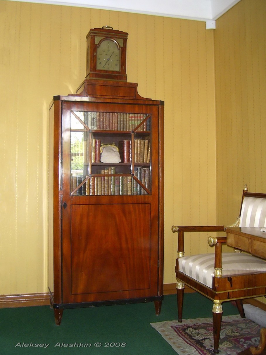 Стулья мастера Гамбса 12 стульев