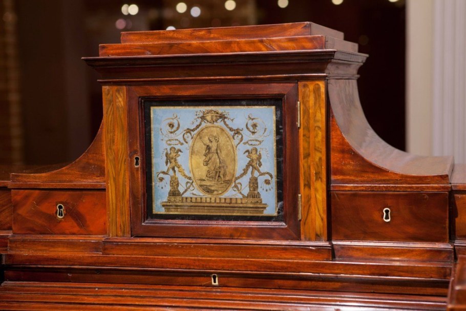 Мебель мастера Гамбса