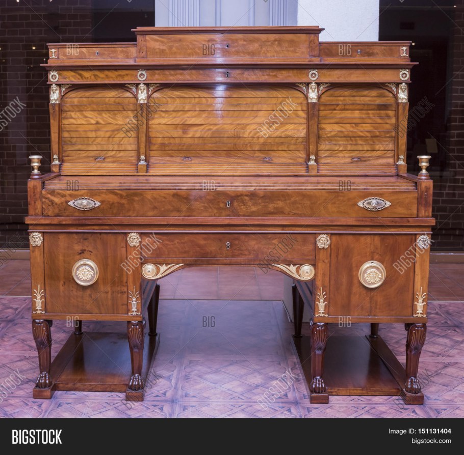 Генрих Гамбс мебель