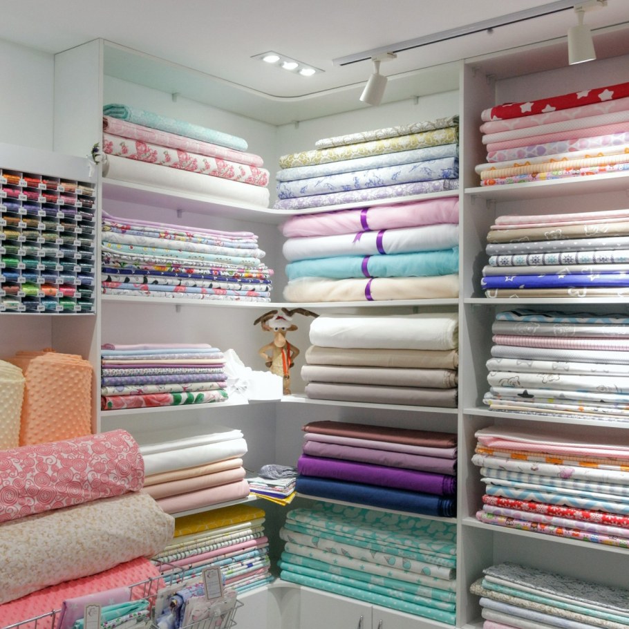 Оборудование для магазина тканей