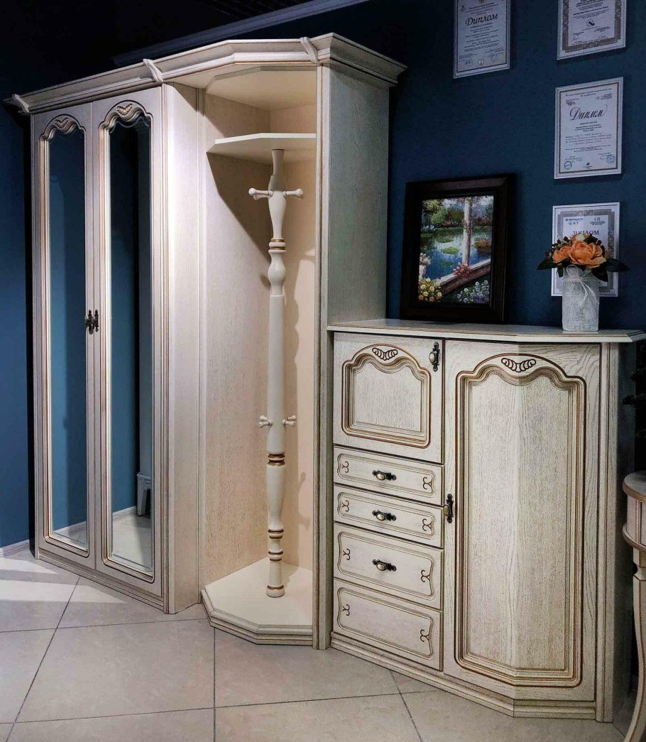 Прихожая Русь Петровская мебель Черноземья