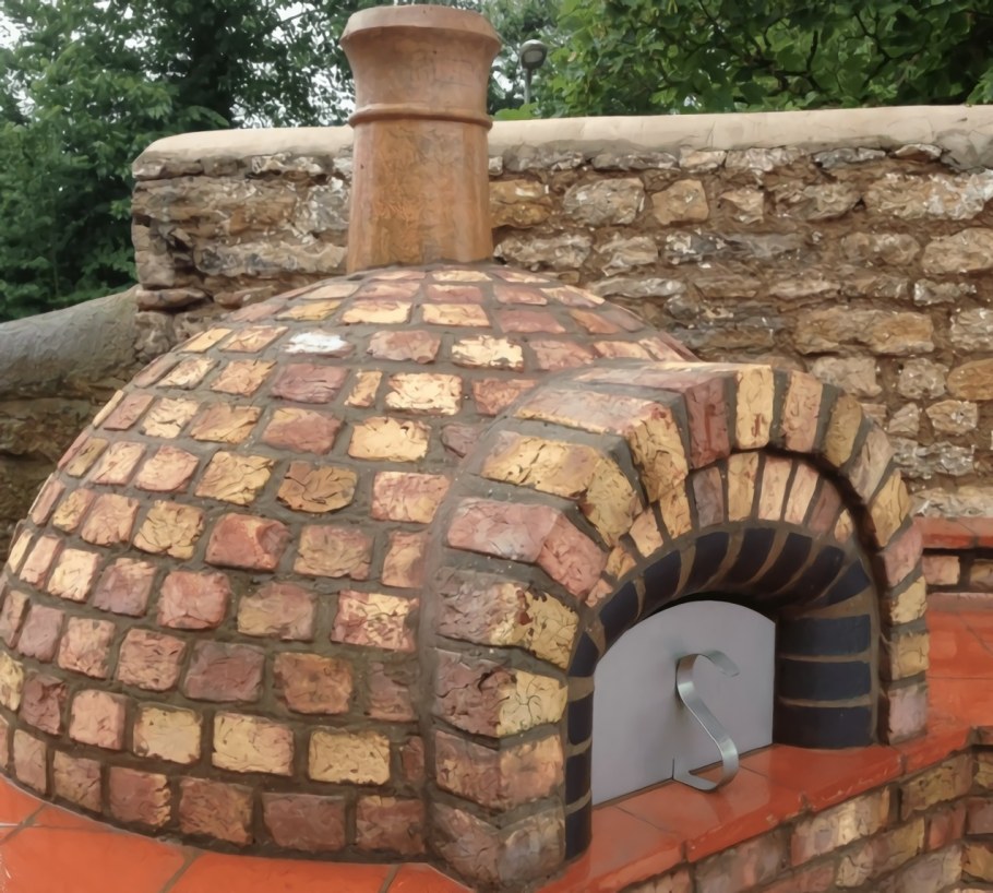 Кирпичная помпейская печь