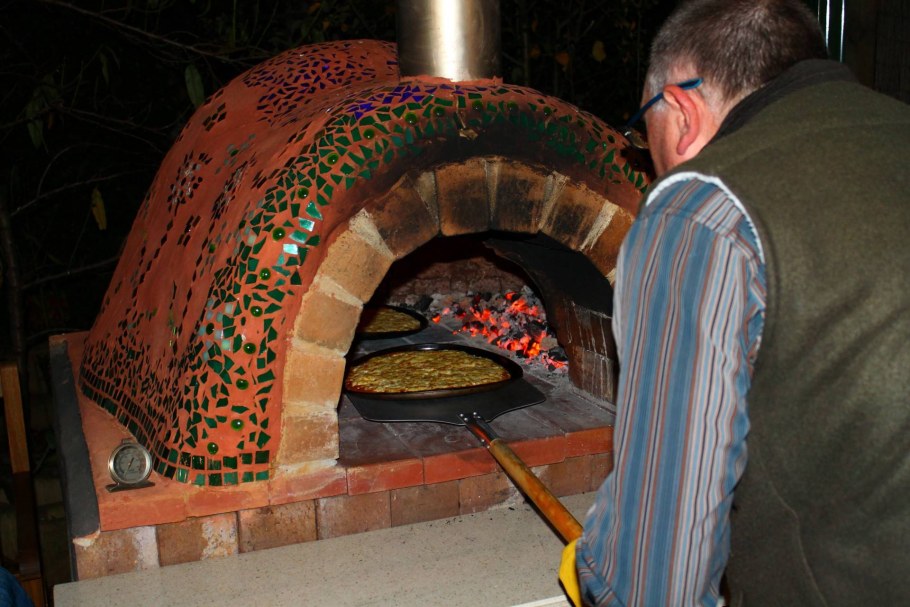 Глинобитная помпейская печь