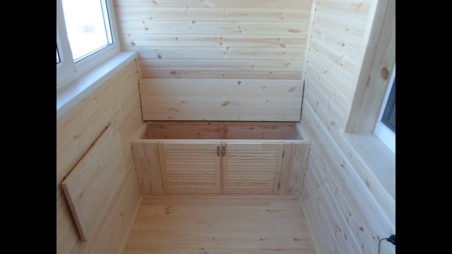 Шкаф стеллаж на балкон