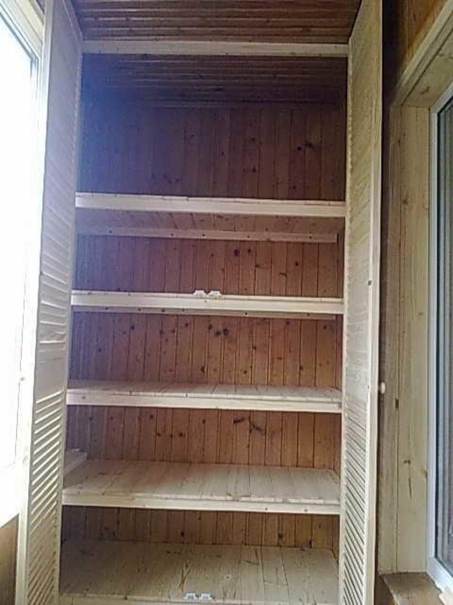 Гардеробная из мебельных щитов