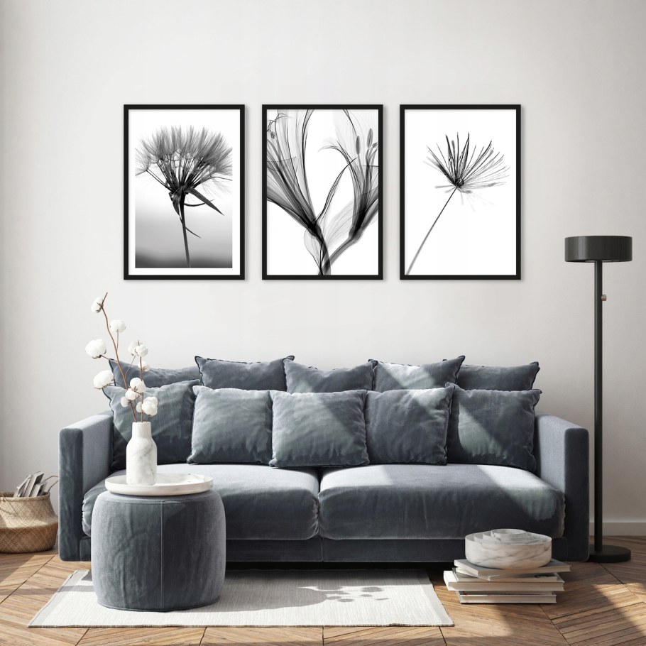 Картина в черной рамке для интерьера