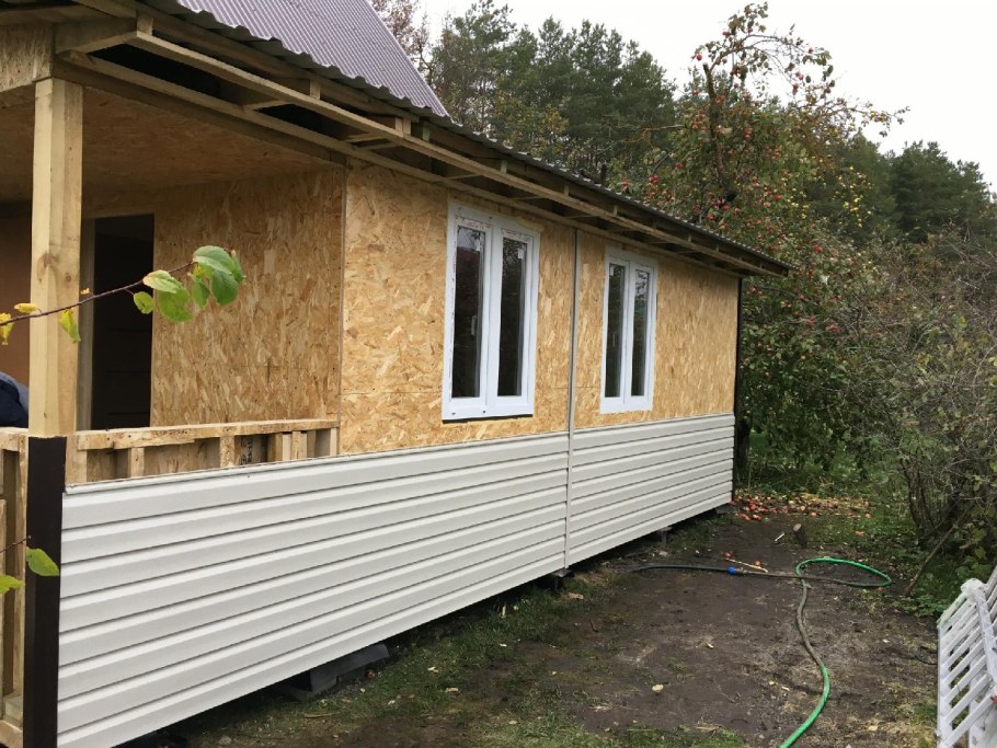 Веранда обшитая сайдингом