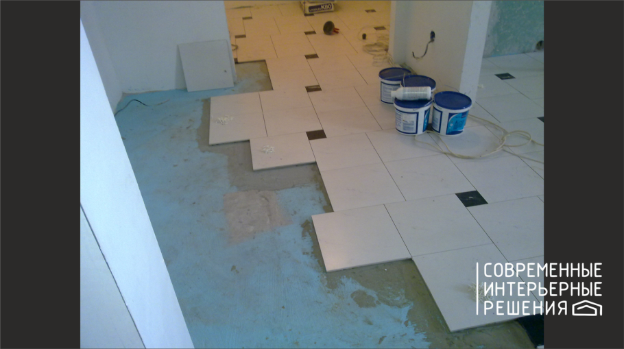 Укладка плитки на кухне на пол