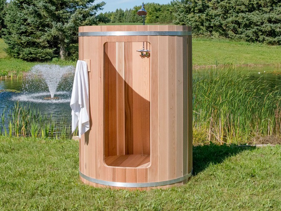 Душевая для дачи из пластиковых труб