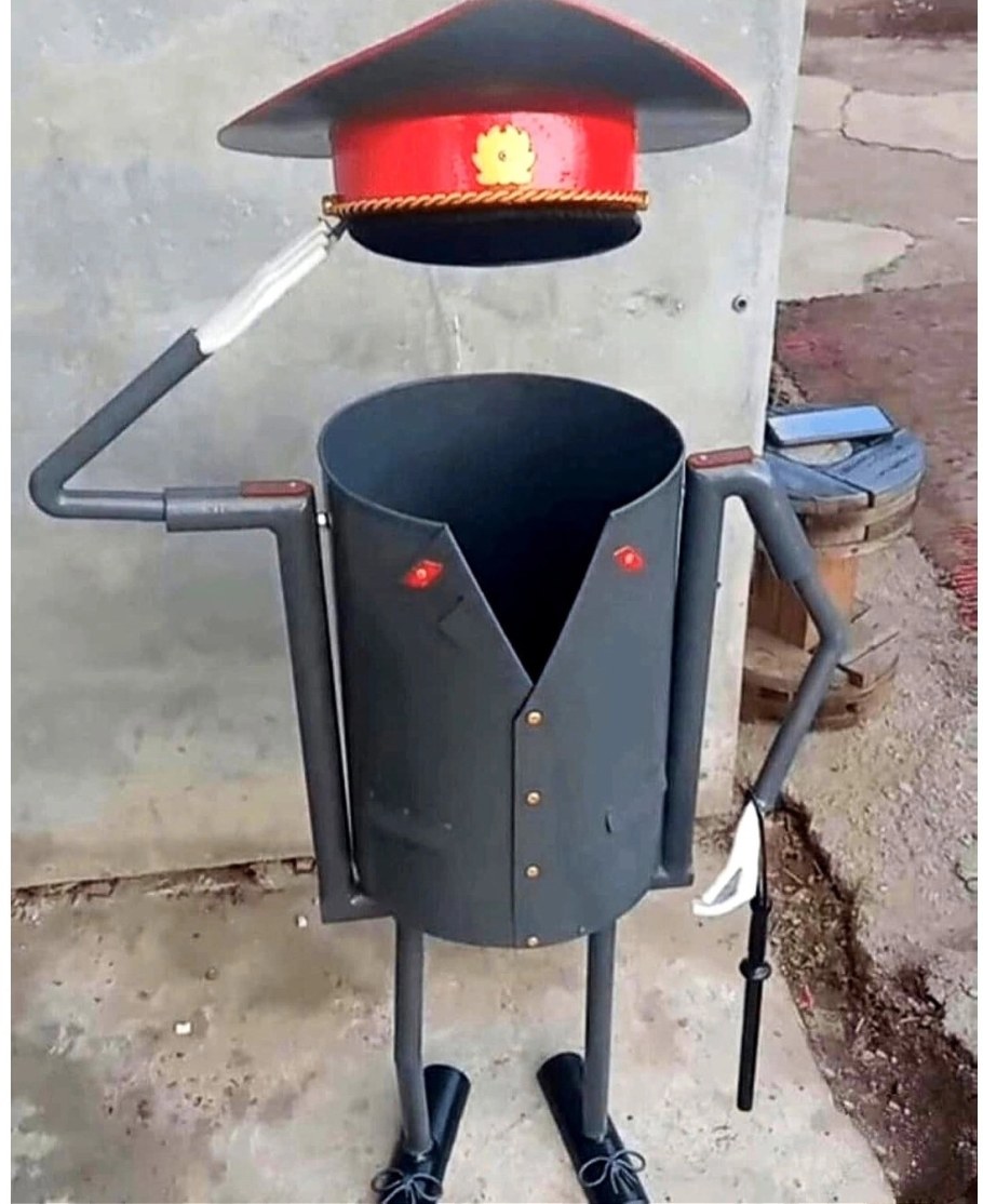 Кованые урны с крышей