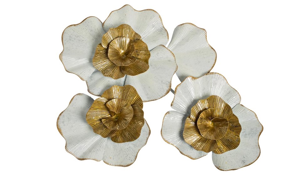 Золотые предметы декора