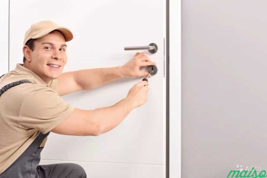 Установщик межкомнатных дверей